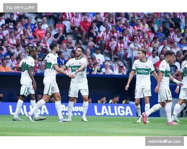 伯恩利主场迎战切尔西 保级队对阵劲旅考验防守 伯恩利主场迎战切尔西 保级队对阵劲旅考验防守